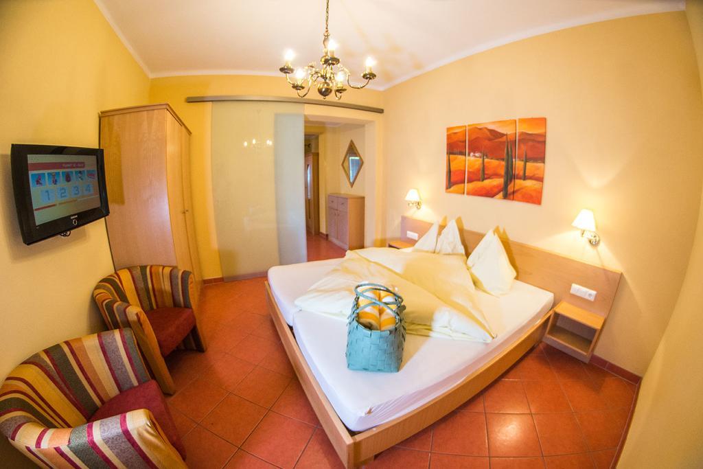 Seehotel Steiner Seeboden Extérieur photo